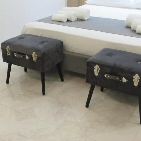 Cryago Guest house *