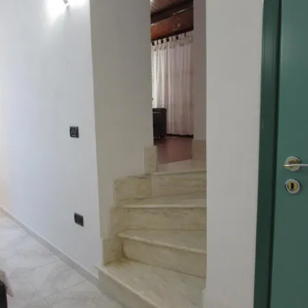 Cryago Πανσιόν 4*