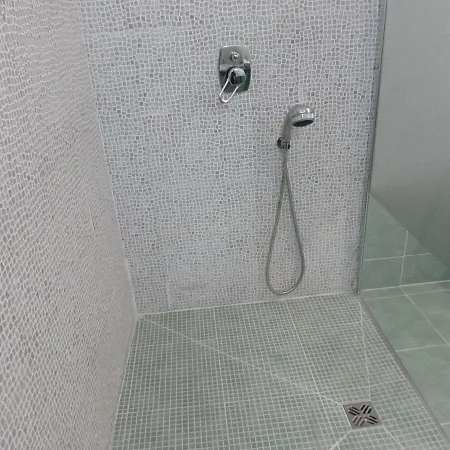 Cryago Πανσιόν 4*