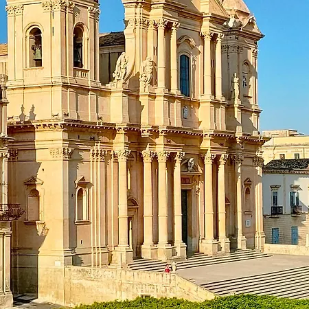 Πανσιόν Cryago